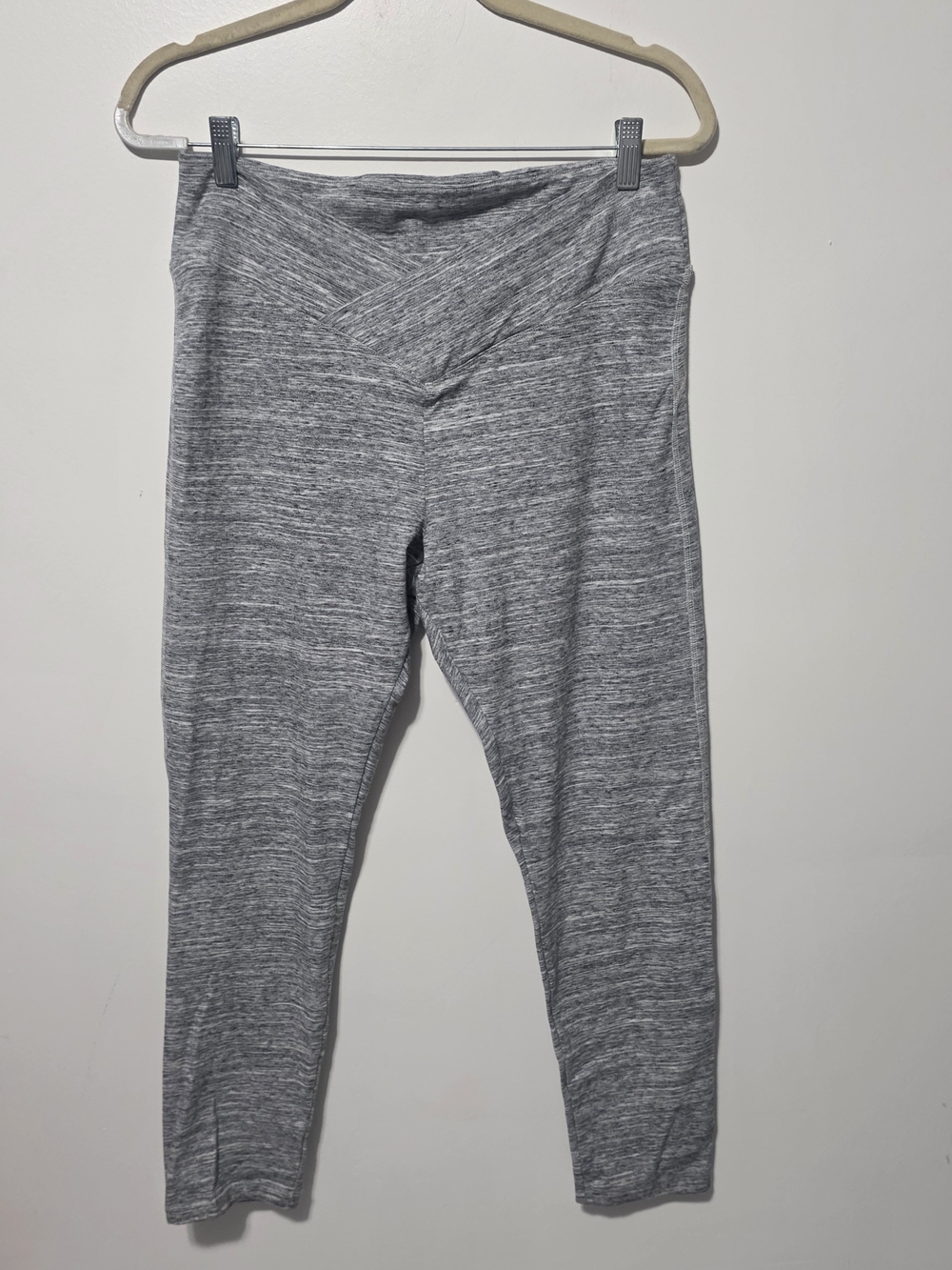 PINK Victoria's Secret Gray Heather V-Waist Leggings